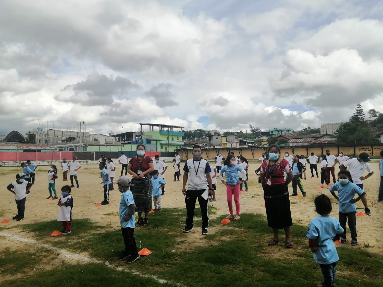 Mañana deportiva en Casa de Desarrollo Cultural de Santa María Chiquimula, Totonicapán