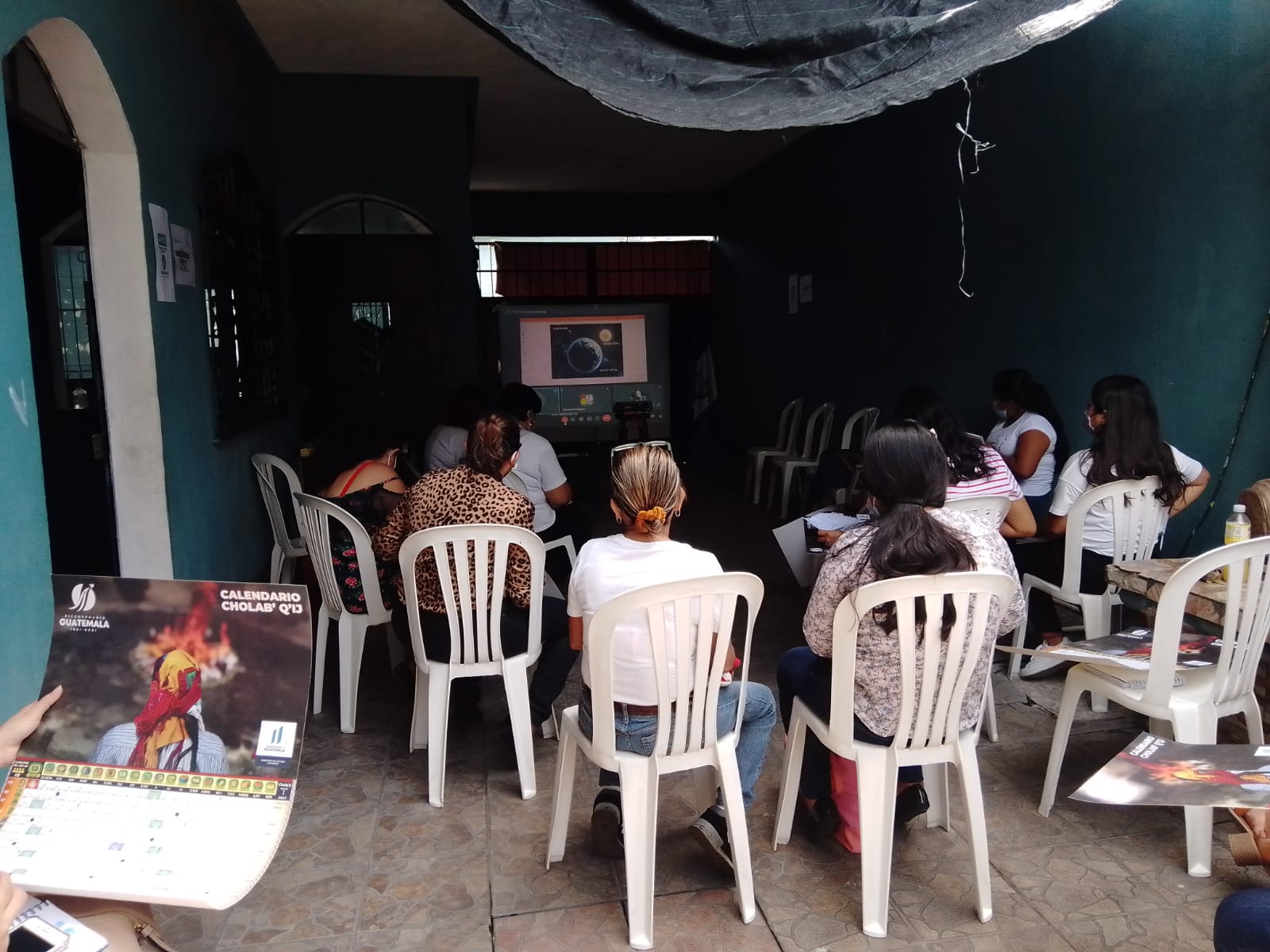 Taller dirigido a docentes del municipio respecto del Calendario maya e introducción al idioma Poqomam