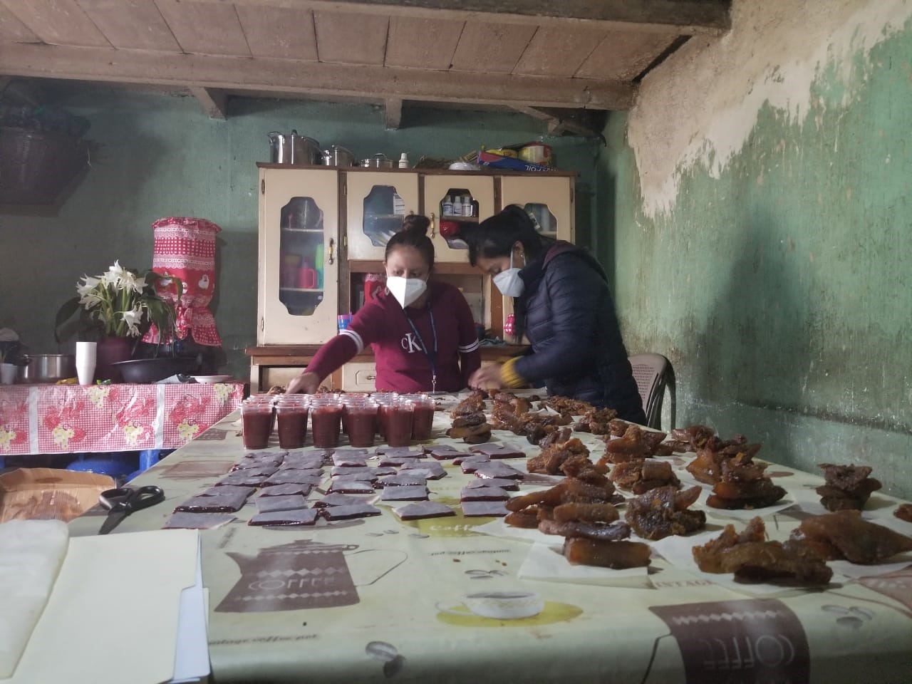 Taller de elaboración de dulces típicos