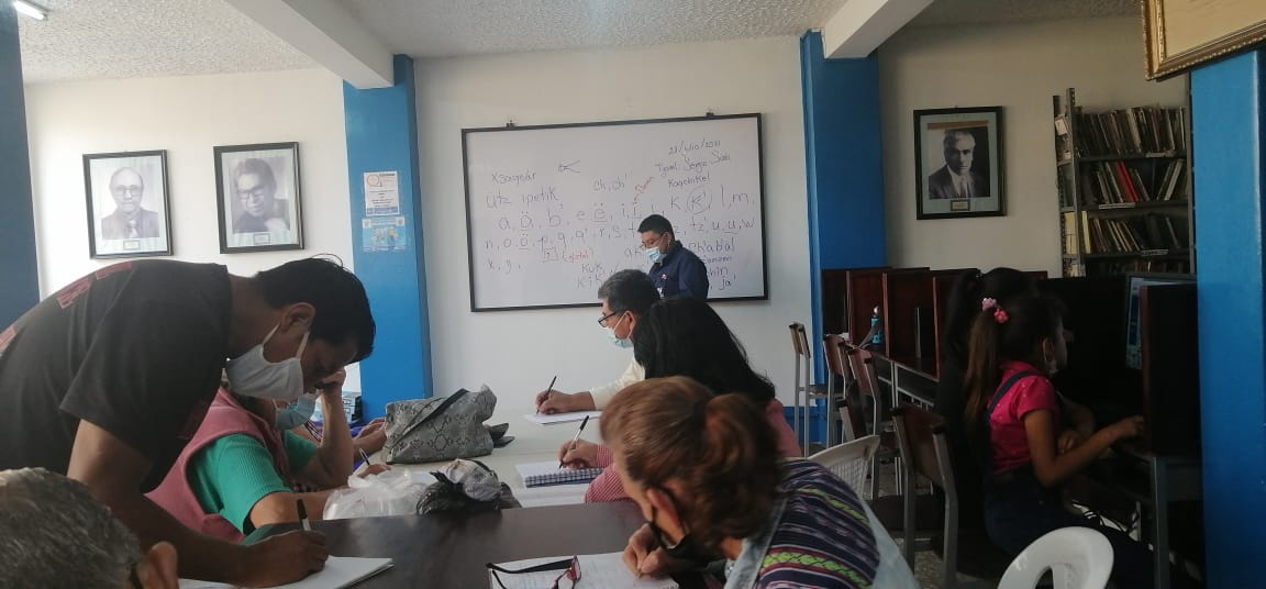 Talleres Aprendiendo el Idioma Kaqchikel