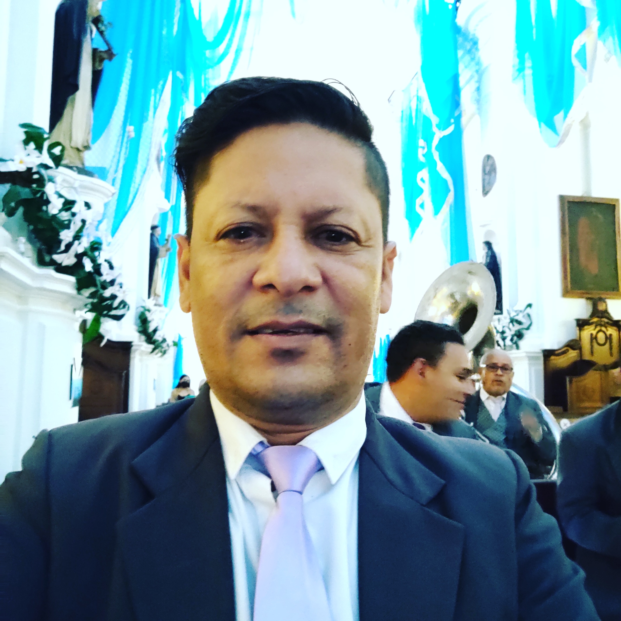 Tocando en la iglesia santo domingo