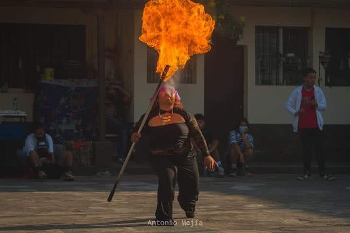 Llevar fuego a otros rinconer siempre ha Sido uno deos placeres favoritos