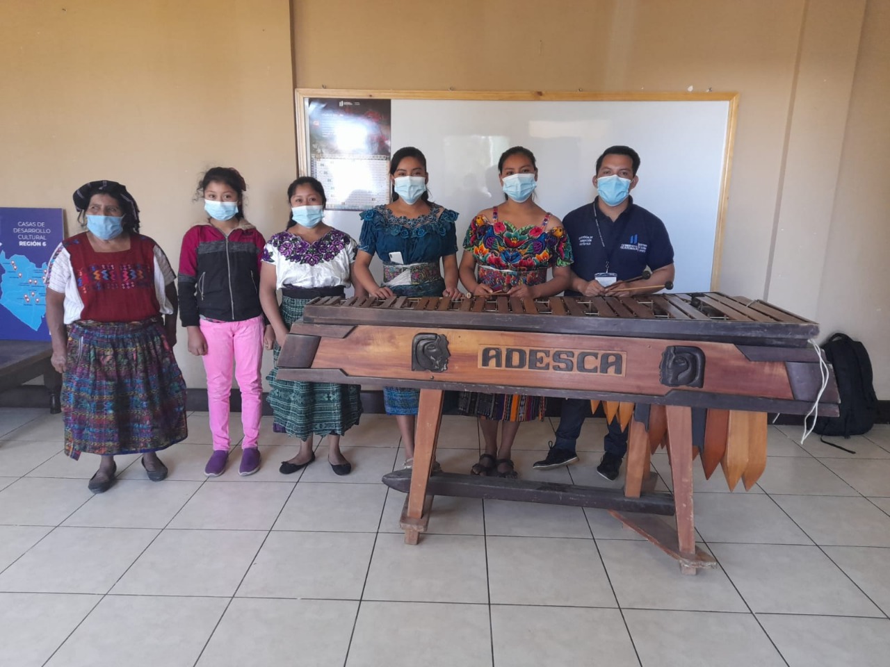 Repertorio de melodías armónicas a través de la  Marimba