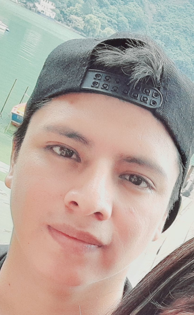 Deseo realizar mis sueño de cantar puedo escribir canciones pero mi economía no cubre para demostrar que puedo