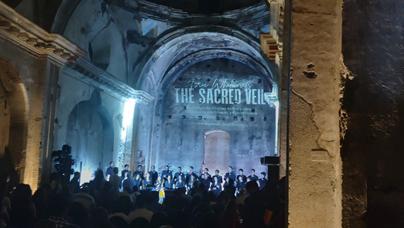 The Sacred Veil en San José el Viejo