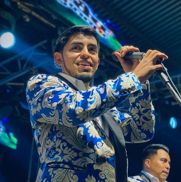 Cantante Guatemalteco David Muralles, presentación Santa Lucía Milpas Altas, Sacatepéquez. 13 de diciembre 2022.
