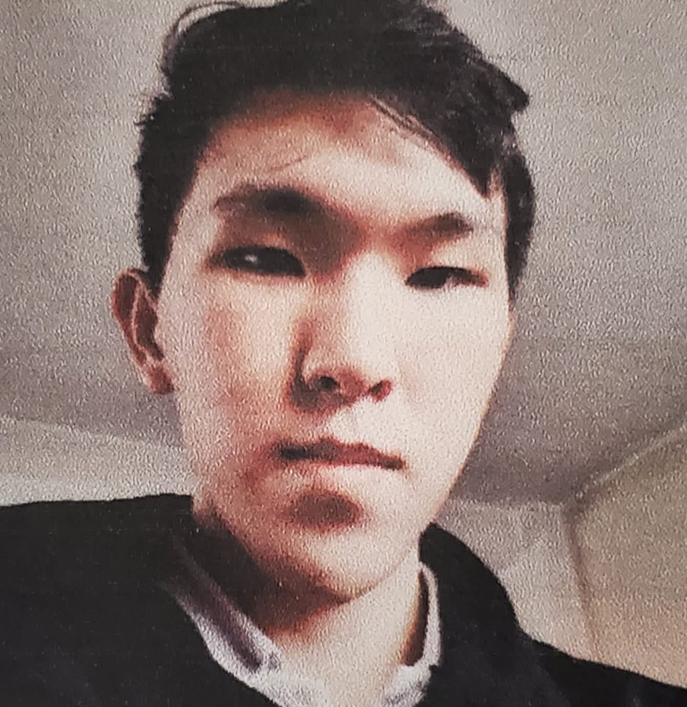 Max Jonathan Liu Zhong – SIC