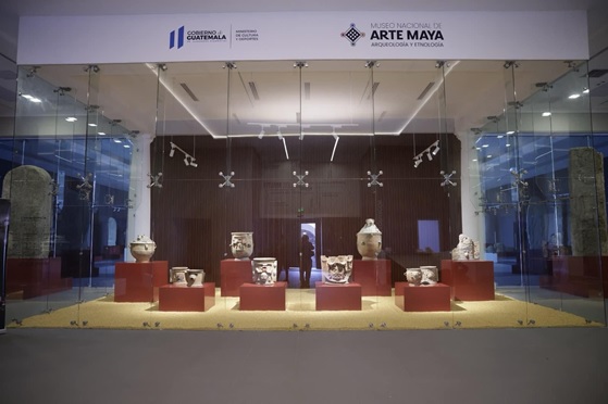 Apertura Museo Nacional de Arte Maya, Arqueología y Etnología