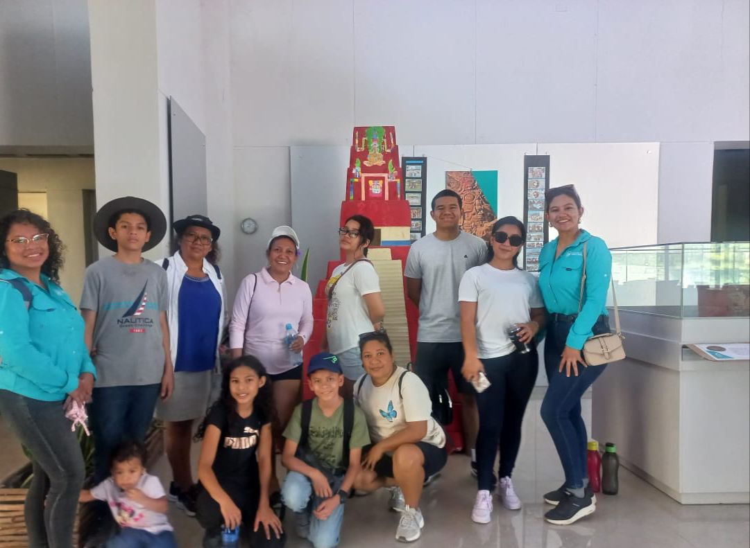 Museo Regional Mundo Maya y Parque Arqueológico Tayazal