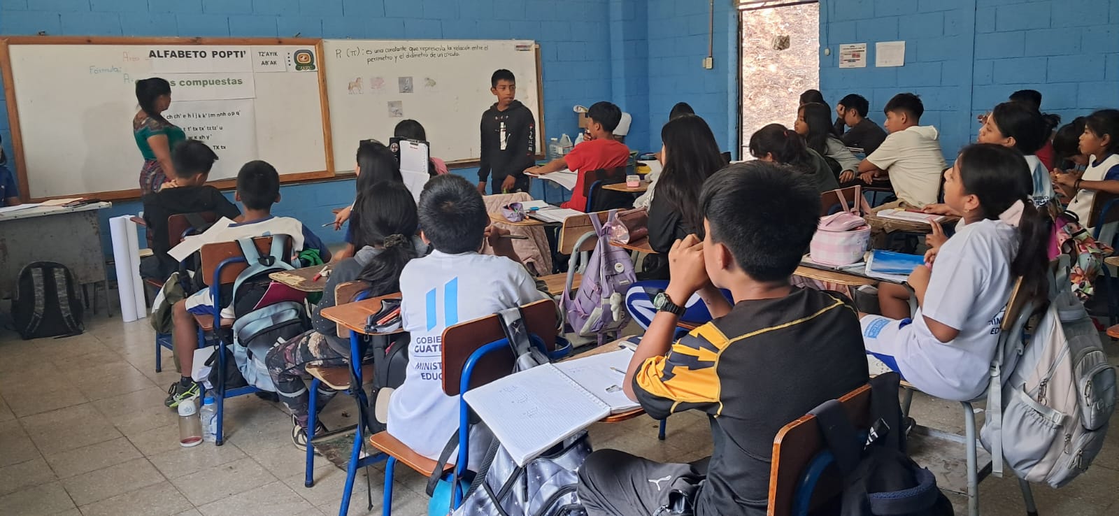 Taller sobre el Alfabeto Popti’ en Jacaltenango, Huehuetenango
